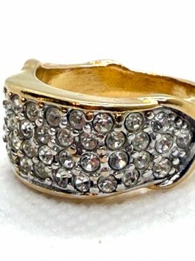 Vintage Avon Elizabeth Taylor Gold Plated Crystal Pave Wide Band Ring